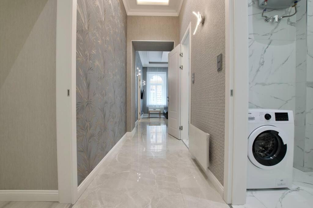 Premium By Hi5 - 2 Bedroom In The Center Budapest